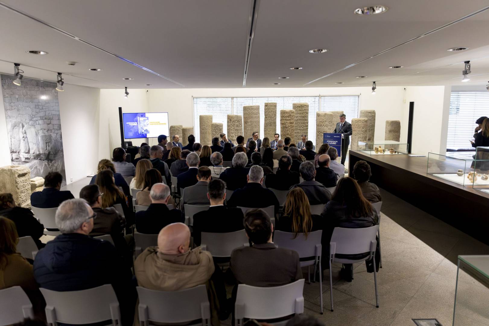 Apresentação do livro “Políticas de Habitação Acessível: no Norte de Portugal e na Europa” em Braga O livro “Políticas de Habitação Acessível: no Norte de Portugal e na Europa”, de Álvaro Santos e Miguel Branco-Teixeira, foi apresentado no passado dia 26 de fevereiro, no Museu de Arqueologia D. Diogo de Sousa, em Braga.